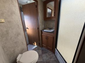 2012 Keystone Sprinter Travel trailer Photo 6