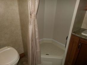 2013 Forest River Wildwood Ultra Lite Travel Trailer Photo 6