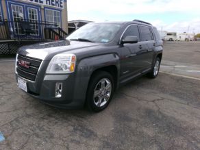 2013 GMC Terrain Photo 2