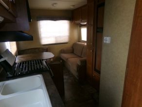 2013 Jayco Swift 19RD Photo 6
