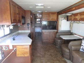 2013 Tiffin Class A Motor Home Allegro Open Road Photo 4