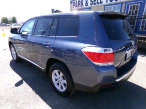 2013 Toyota Highlander Photo 3