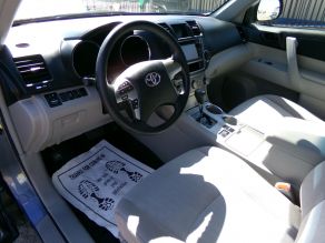 2013 Toyota Highlander Photo 4