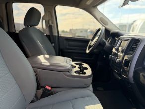 2014 Dodge Ram 1500 Quad Cab 4X4 Truck Photo 3