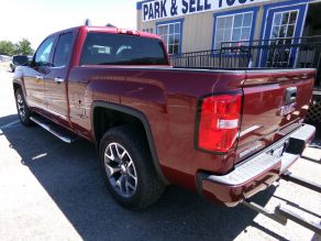 2014 GMC SLT Sierra 1500 4X4 Extended Cab Photo 3