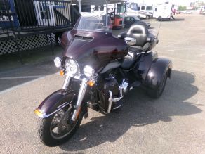 2014 Harley Davidson Tri-Glide Trike Photo 2