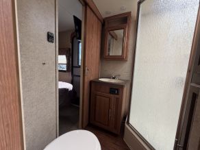 2015 Forest River Rockwood Ultra Lite Triple Bunkhouse Travel Trailer Photo 6