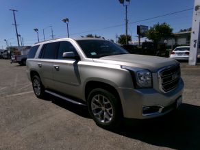 2015 GMC Yukon Photo 2