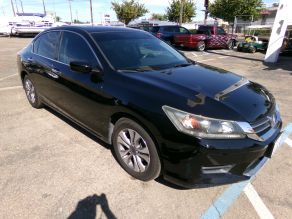 2015 Honda Accord LX Photo 2