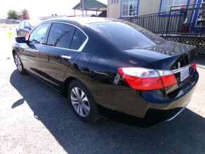 2015 Honda Accord LX Photo 3