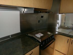 2016 Airstream Flying Cloud 20FB Photo 6
