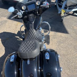 2017 Indian Chieftain Motorcycle Photo 5