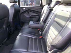 2017 Ford Escape Titanium Photo 4