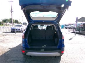 2017 Ford Escape Titanium Photo 6