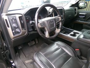 2017 GMC Sierra 1500 Denali Crew Cab Photo 4