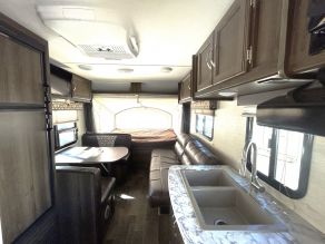 2018 Keystone Bullet Crossfire Hybrid Travel Trailer Photo 3