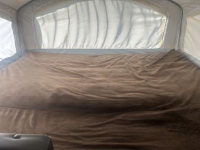 2018 Keystone Bullet Crossfire Hybrid Travel Trailer Photo 5