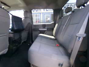 2019 Ford F250 XLT Super Duty Crew Cab 4X4 Diesel Truck Photo 5