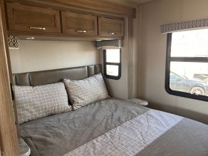 2019 Jayco Entegra Vision Photo 5