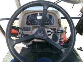 2019 Kubota Tractor M7060 Photo 6