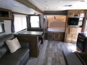 2020 Forest River Roo M-21SS Hybrid Photo 4