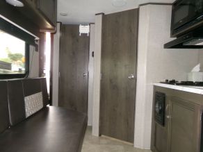 2020 Jayco Jayflight  Travel Trailer Photo 5