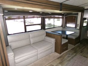 2020 Keystone Cougar 26RBSWE Photo 6