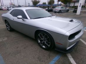 2021 Dodge Challenger GT Photo 2