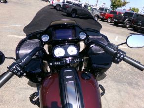 2021 Harley Davidson Road Glide Photo 4
