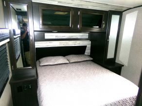 2021 Jayco Jayfeather Bunk House Trailer Photo 5