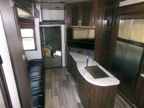 2021 Keystone 5th Wheel Voltage 3551 Toy Hauler Photo 3