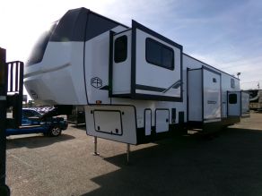 2025 Forest River Sierra 3990FL 5th wheel Photo 2
