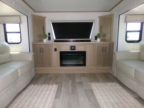 2025 Forest River Sierra 3990FL 5th wheel Photo 3