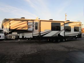 2019 Heartland Cyclone 4007 Fifth Wheel Toy Hauler