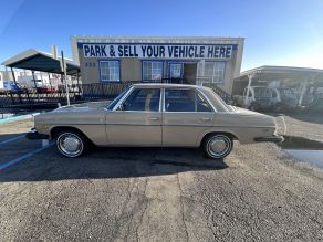 1974 Mercedes-Benz 230 115- I4