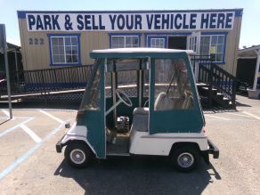 1984 Yamaha G1 Golf Cart