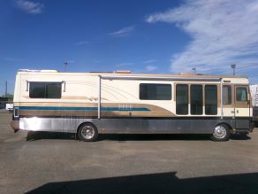 1995 Monaco Safari Ivory 37M