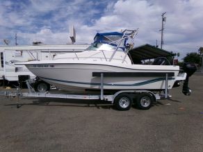 1996 Sea Swirl Stripper 2100WA  21'