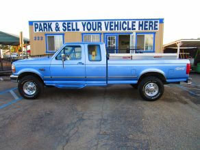 1997 Ford Extended Cab 4X4 F-250 XLT Power Stroke Photo 1