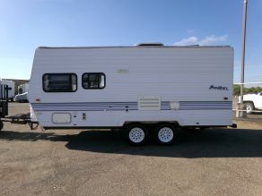 1997 Thor Wanderer Travel Trailer  19'