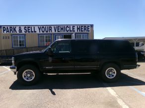 1999 Chevy Suburban LS 4X4 SUV