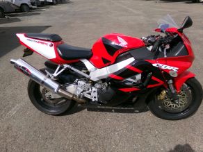 2001 Honda CVR 929