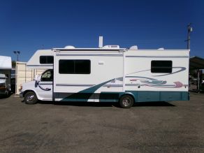 2001 Winnebago Itasca  28'