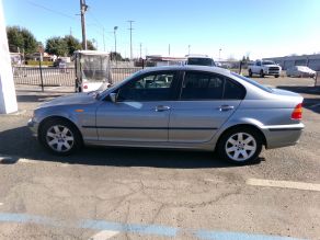 2005 BMW 325i