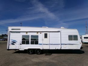 2005 Weekend Warrior Toy Hauler  27'