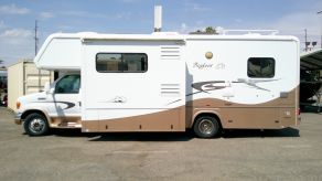 2007 Bigfoot Class-C Motorhome MH27DSL  28'
