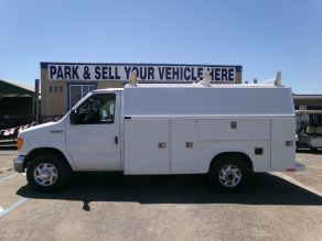 2007 Ford E-350 Utility Van