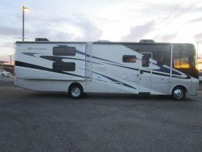 2007 Four Winds Class A Hurricane Motorhome