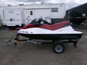 2008 Sea Doo GTI130 waverunner  10'