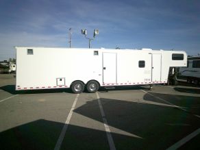 2008 TPD Racecar trailer Vortech with living quarters  38'